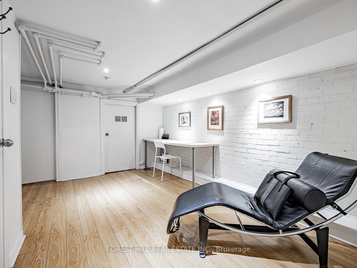 29 Scarboro Beach Boulevard, Unit Lower - Photo 18