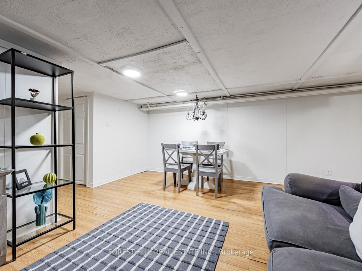 29 Scarboro Beach Boulevard, Unit Lower - Photo 2