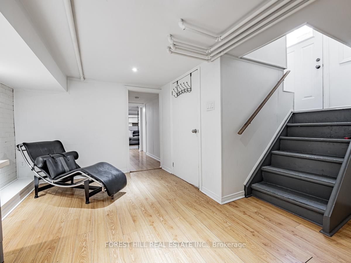 29 Scarboro Beach Boulevard, Unit Lower - Photo 21