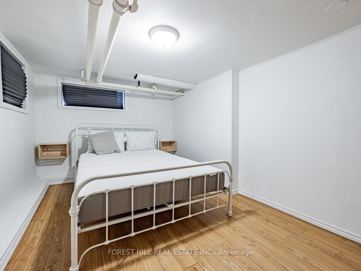 29 Scarboro Beach Boulevard, Unit Lower - Photo 23