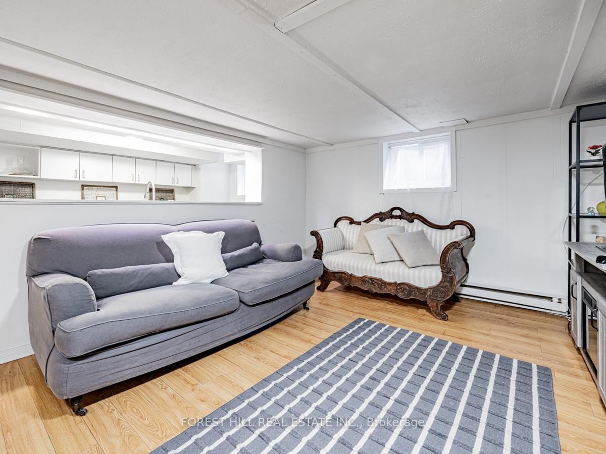 29 Scarboro Beach Boulevard, Unit Lower - Photo 5