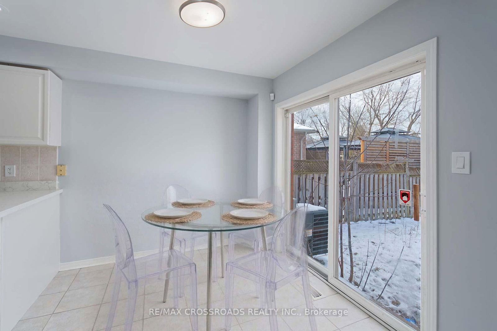 Detached House for sale at 510 Hickory Street, Whitby, Ontario, L1N 9W8 - Downtown Whitby - MLS: E12904046