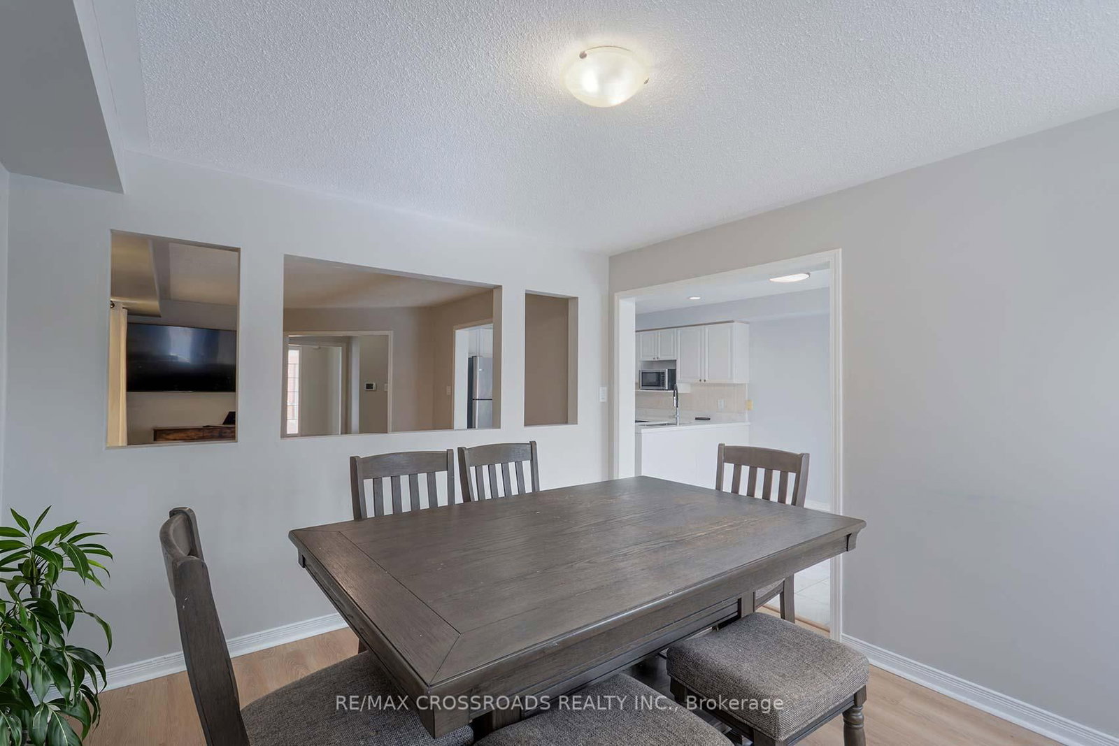 Detached House for sale at 510 Hickory Street, Whitby, Ontario, L1N 9W8 - Downtown Whitby - MLS: E12904046