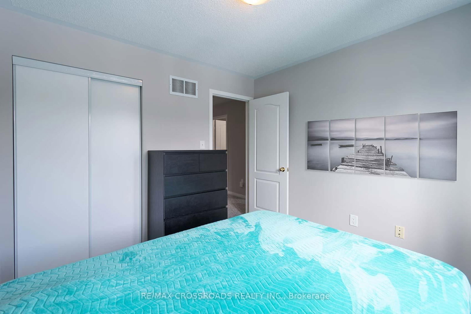 Detached House for sale at 510 Hickory Street, Whitby, Ontario, L1N 9W8 - Downtown Whitby - MLS: E12904046