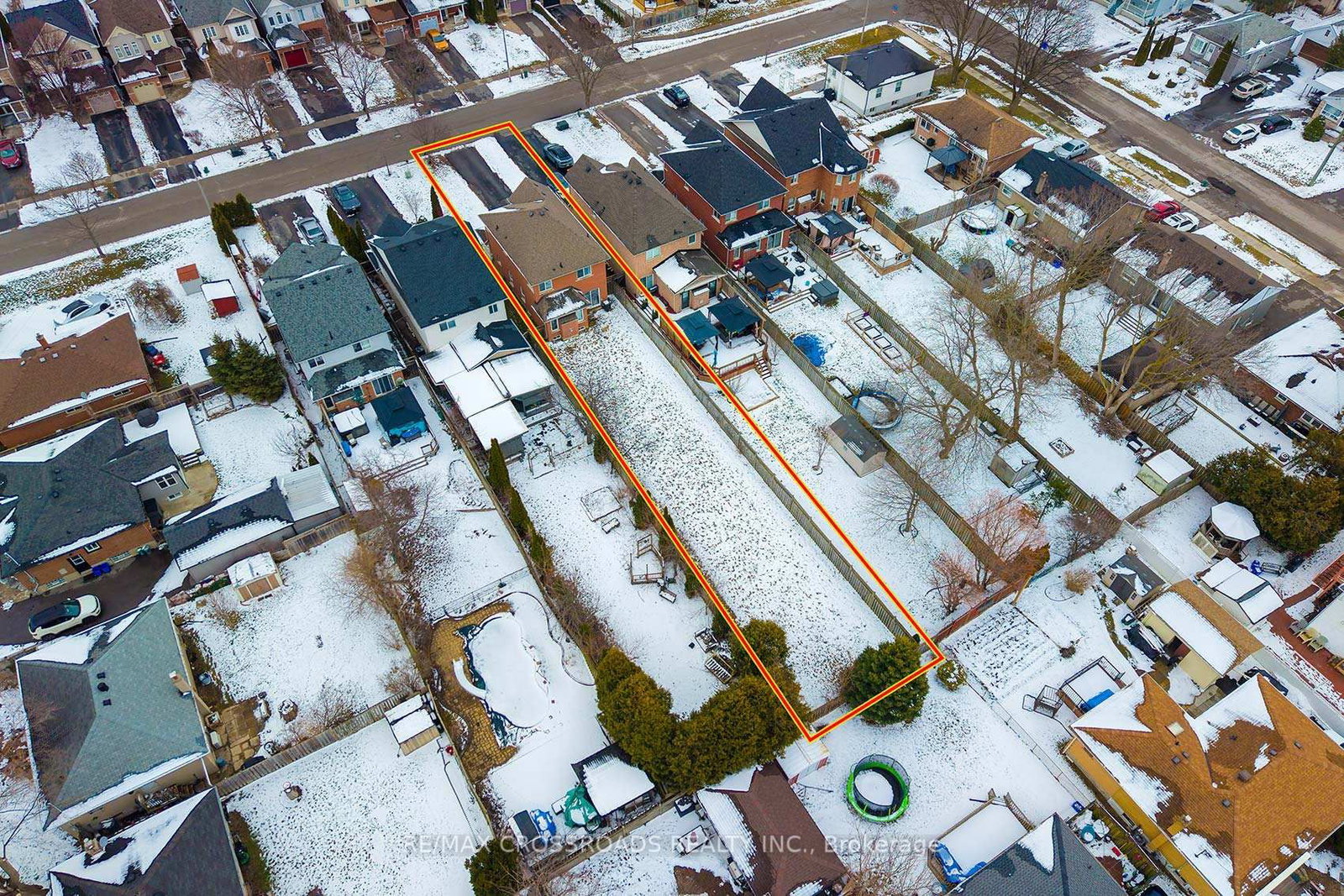 Detached House for sale at 510 Hickory Street, Whitby, Ontario, L1N 9W8 - Downtown Whitby - MLS: E12904046