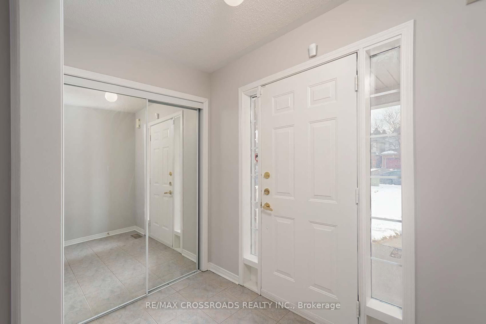 Detached House for sale at 510 Hickory Street, Whitby, Ontario, L1N 9W8 - Downtown Whitby - MLS: E12904046