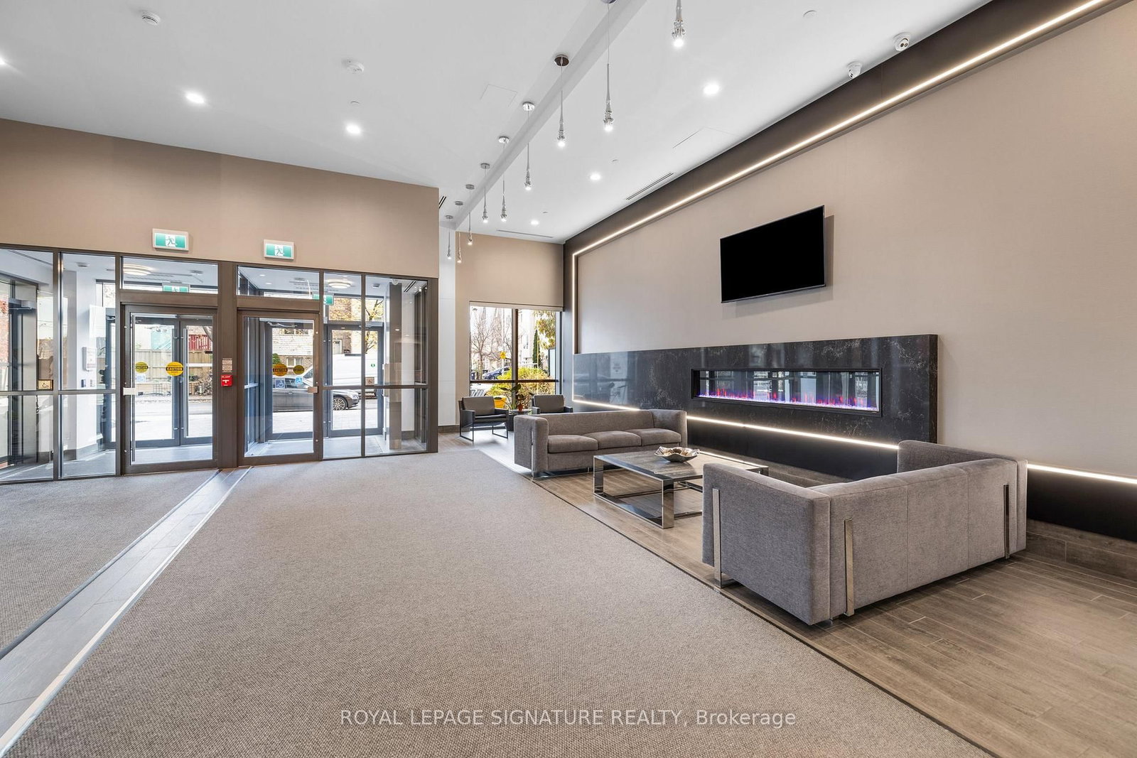 Condo for lease at 416-8 Trent Avenue, Toronto, Ontario, M4C 0A6 - East End-Danforth - MLS: E12904402