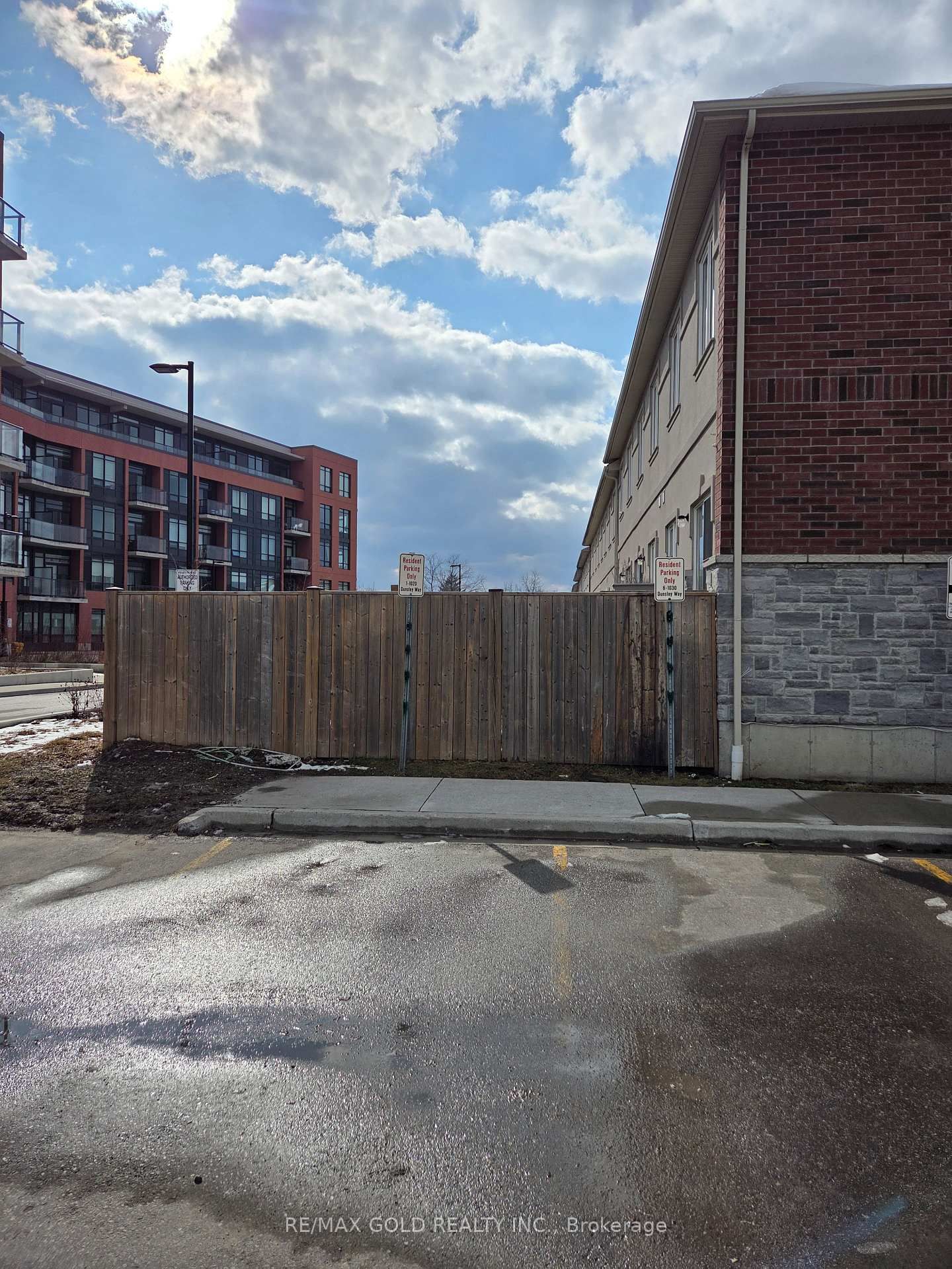 Townhouse for sale at 06-1030 dunsley Way, Whitby, Ontario, L1N 0L5 - Pringle Creek - MLS: E12904590