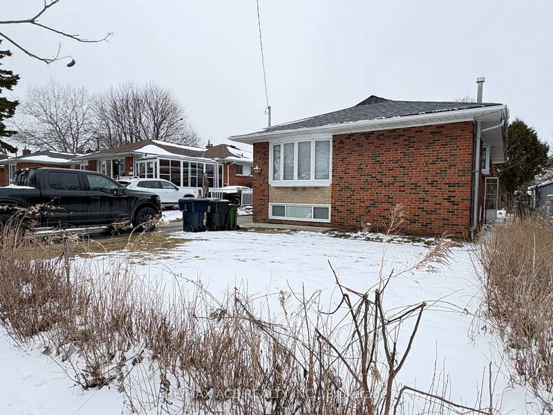 home for lease on 5 Shawford Crescent