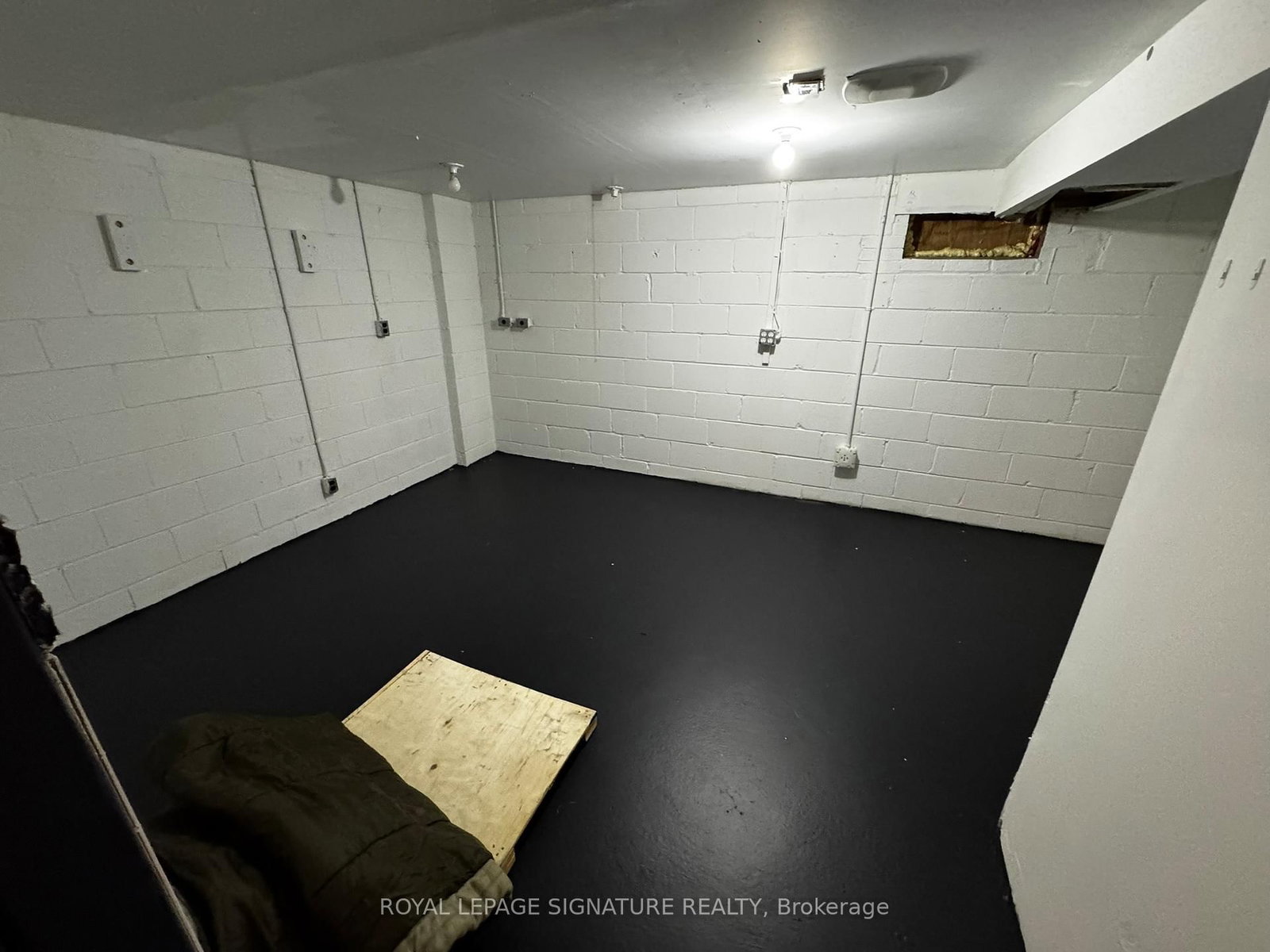 1237 Woodbine Avenue, Unit C - Photo 10