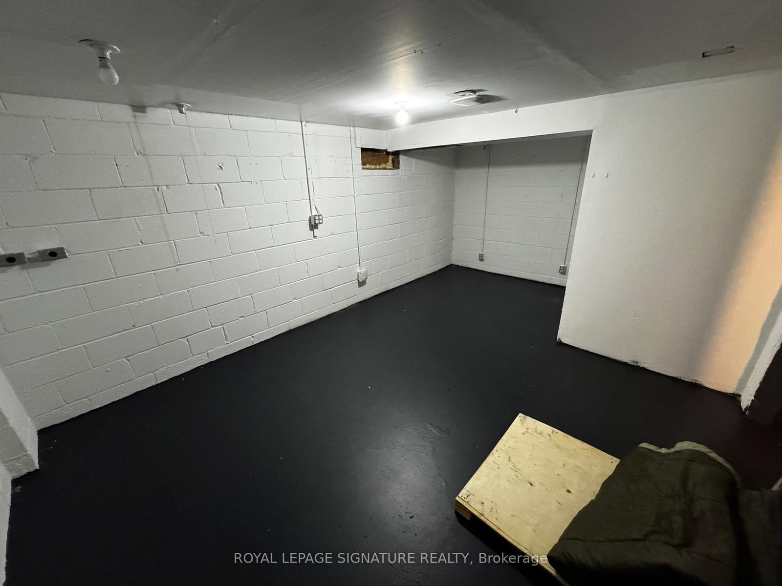 1237 Woodbine Avenue, Unit C - Photo 9