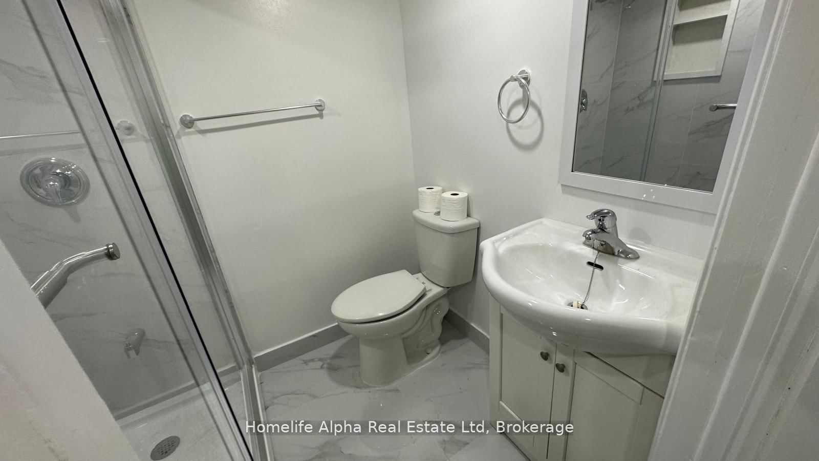 865 Hillcrest Road S, Unit Basement - Photo 9