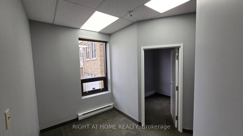 102 - 2201 Warden Ave, Toronto, M1T 1V5 | Image 3
