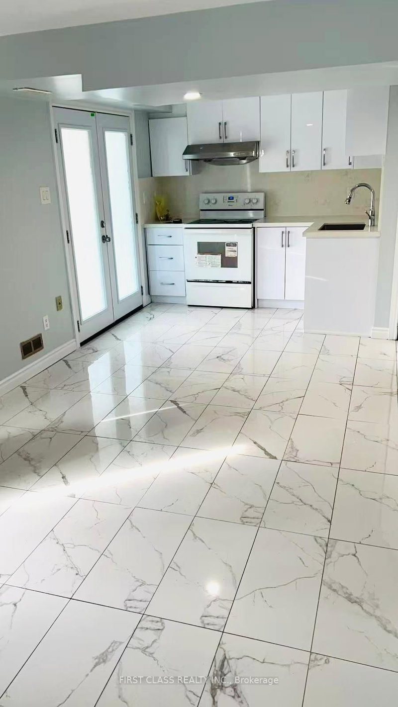 Bsmt - 96 Fieldwood Dr, Toronto, M1V 3G4 | Image 2