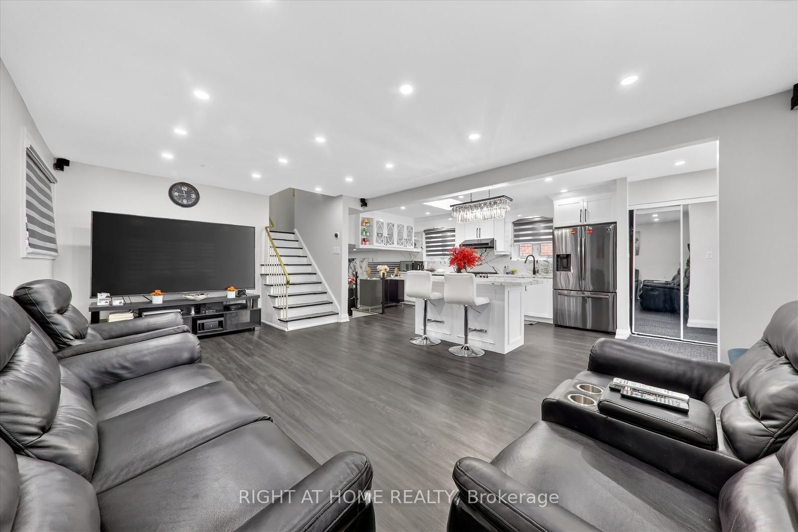 Detached House for sale at 314 Morrish Rd Road, Toronto, Ontario, M1C 1G1 - Highland Creek - MLS: E12905814