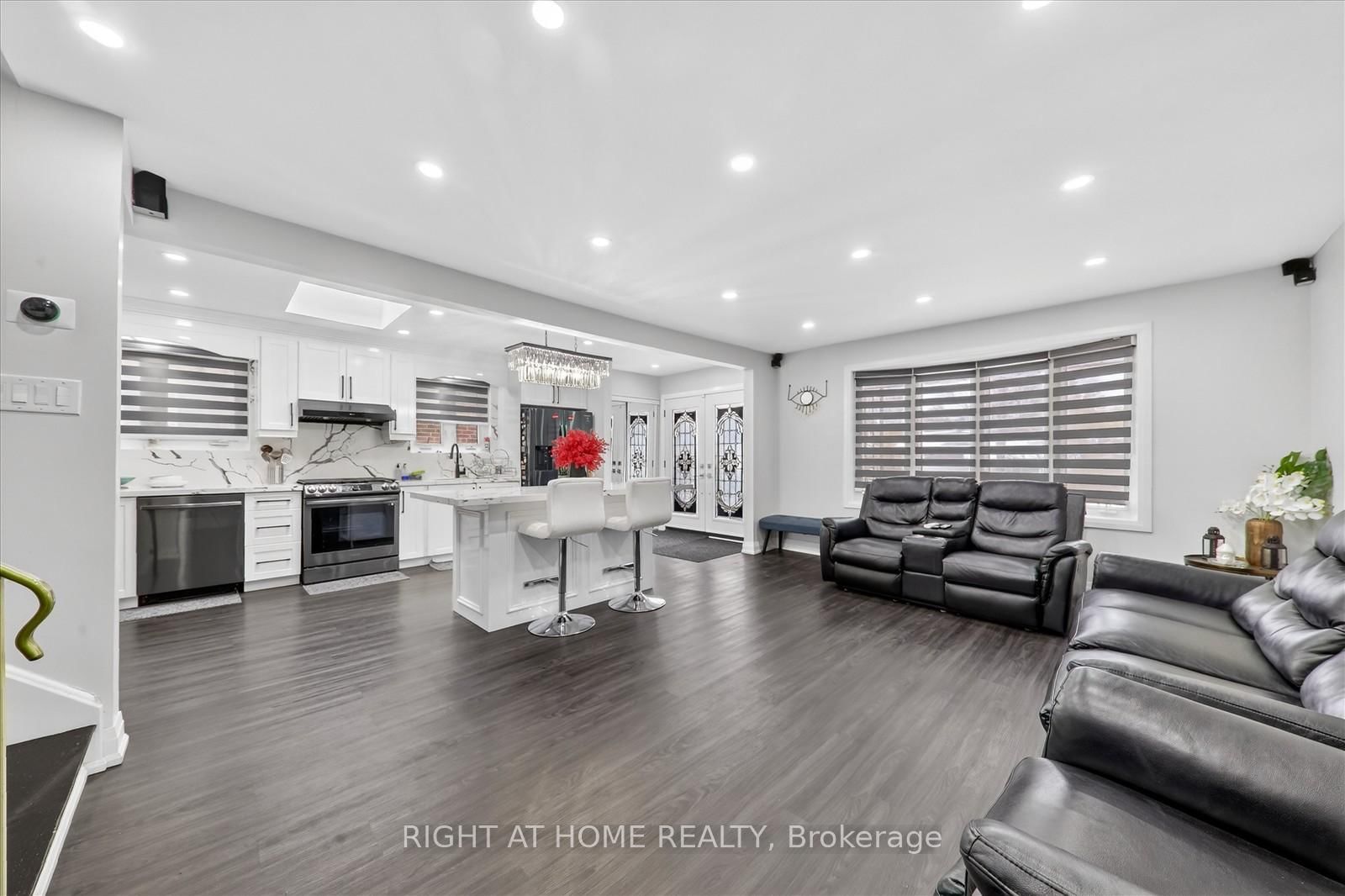 Detached House for sale at 314 Morrish Rd Road, Toronto, Ontario, M1C 1G1 - Highland Creek - MLS: E12905814