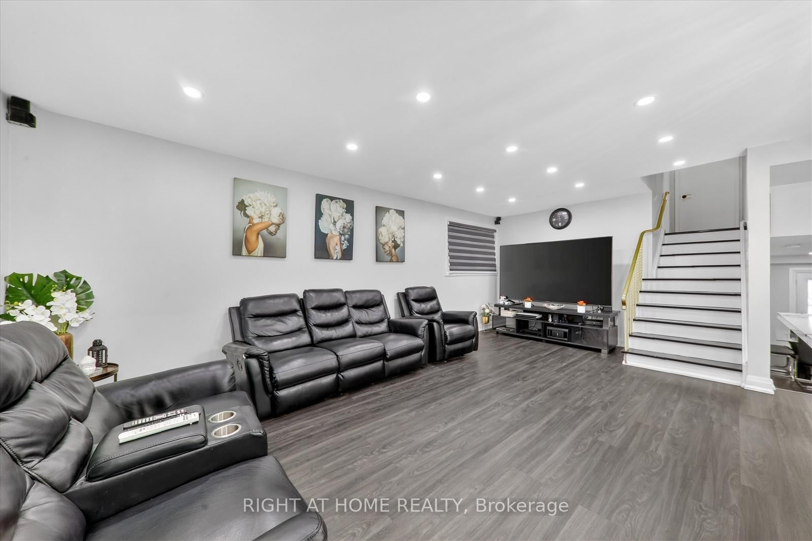 Detached House for sale at 314 Morrish Rd Road, Toronto, Ontario, M1C 1G1 - Highland Creek - MLS: E12905814