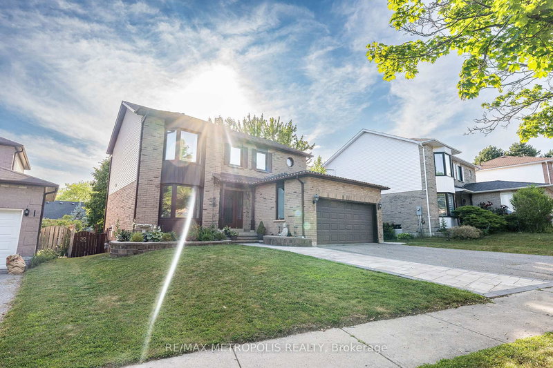 home for lease on Upper-22 Mayflower Street