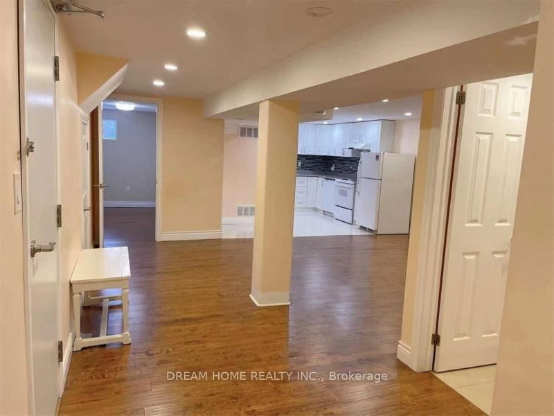 (Lower) - 31 Sancrest Dr, Toronto, M1P 4A6 | Image 3