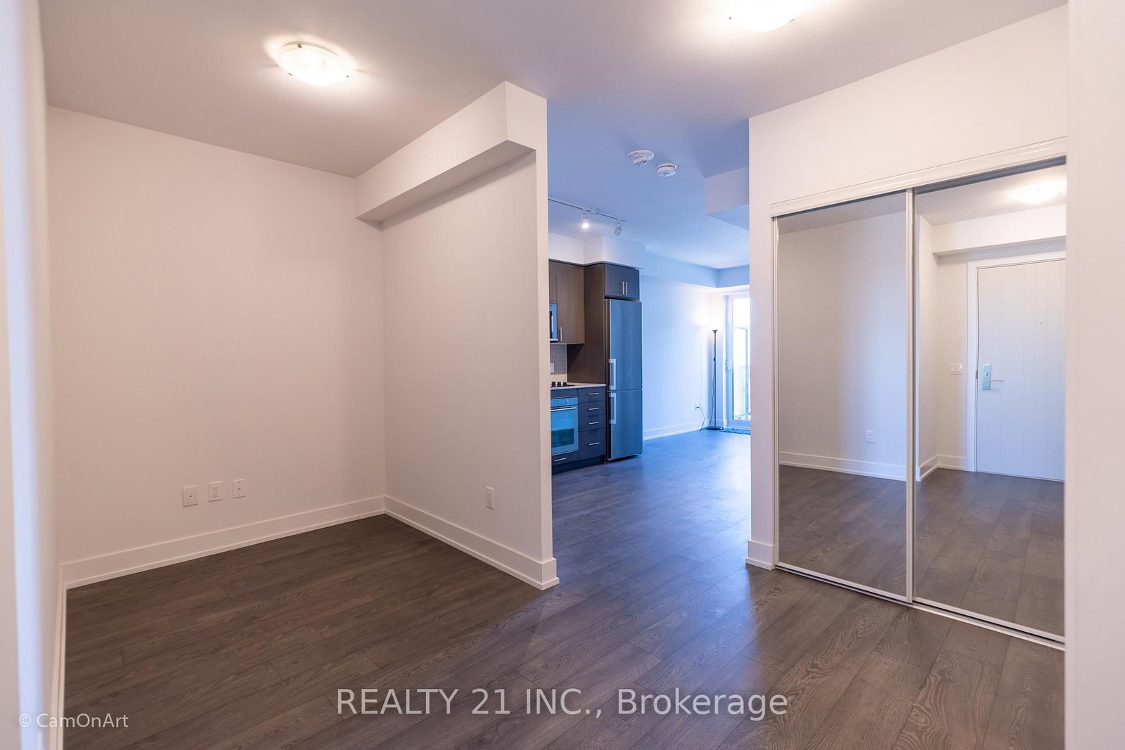 2550 Simcoe Street N, Unit 2413 - Photo 7