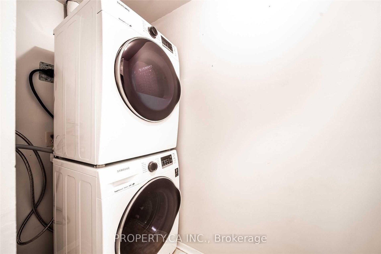 3050 Ellesmere Road, Unit 416 - Photo 4