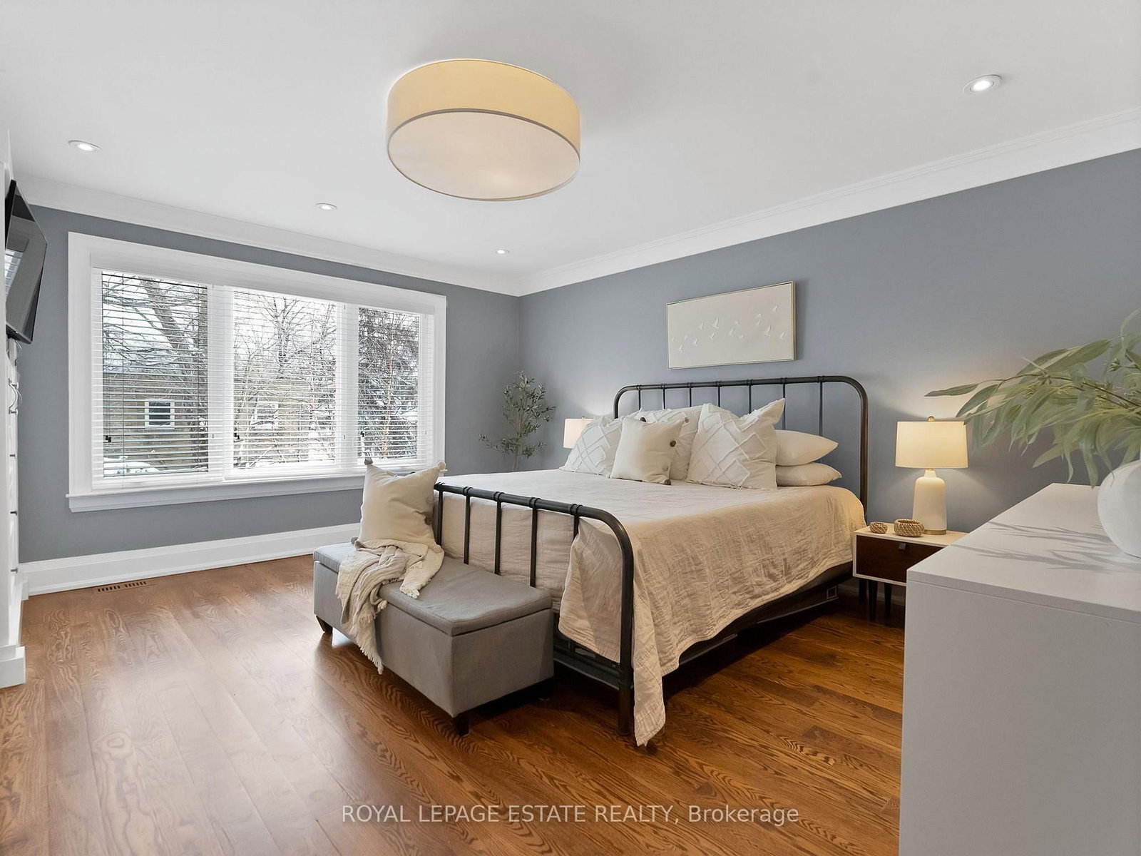 Detached House for sale at 19 Red Deer Avenue, Toronto, Ontario, M1N 2Y9 - Birchcliffe-Cliffside - MLS: E12908674