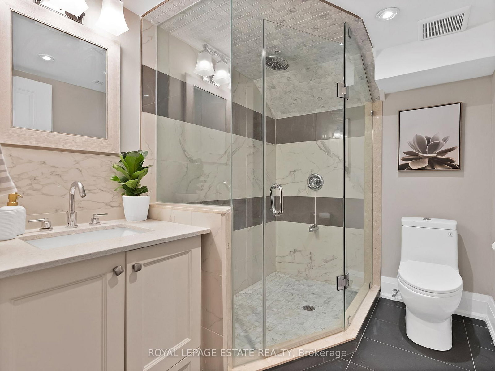 Detached House for sale at 19 Red Deer Avenue, Toronto, Ontario, M1N 2Y9 - Birchcliffe-Cliffside - MLS: E12908674