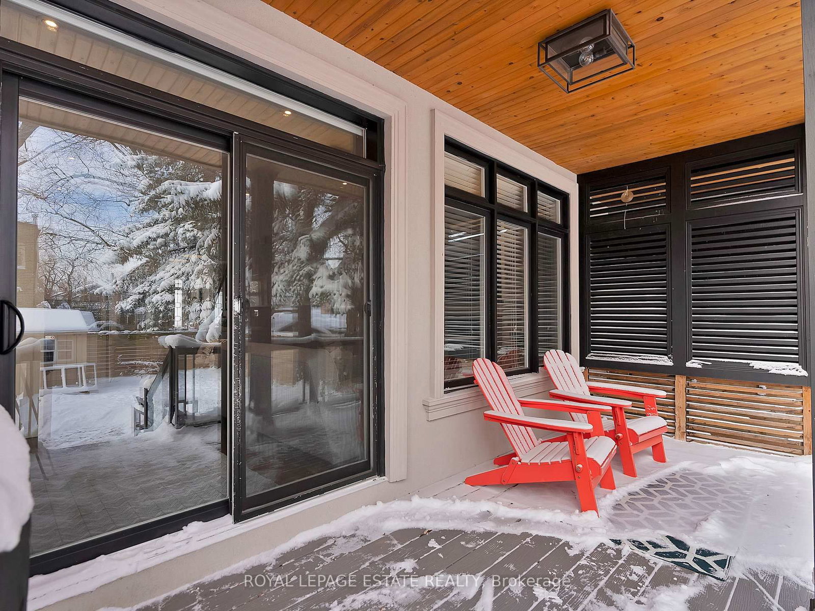 Detached House for sale at 19 Red Deer Avenue, Toronto, Ontario, M1N 2Y9 - Birchcliffe-Cliffside - MLS: E12908674