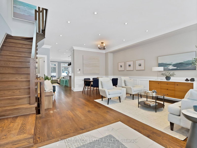 19 Red Deer Ave, Toronto, M1N 2Y9 | Image 3