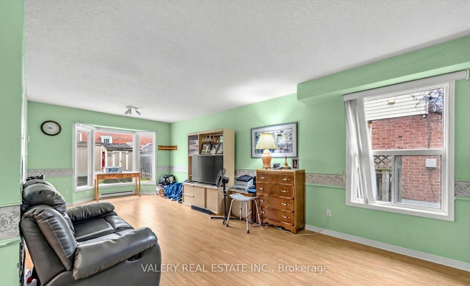 Detached House for sale at 1610 Rawlings Drive, Pickering, Ontario, L1V 5B5 - Liverpool - MLS: E12908704