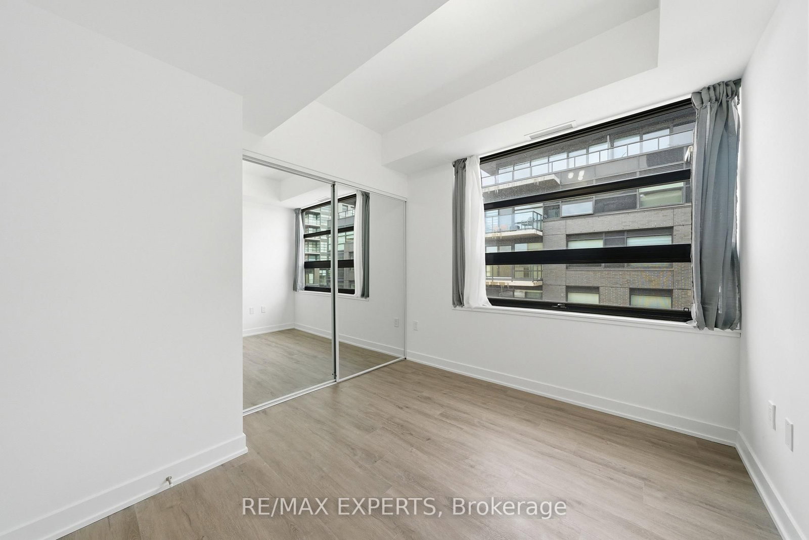 Condo for sale at 334-1614 Charles Street, Whitby, Ontario, L1N 1B9 - Port Whitby - MLS: E12909020