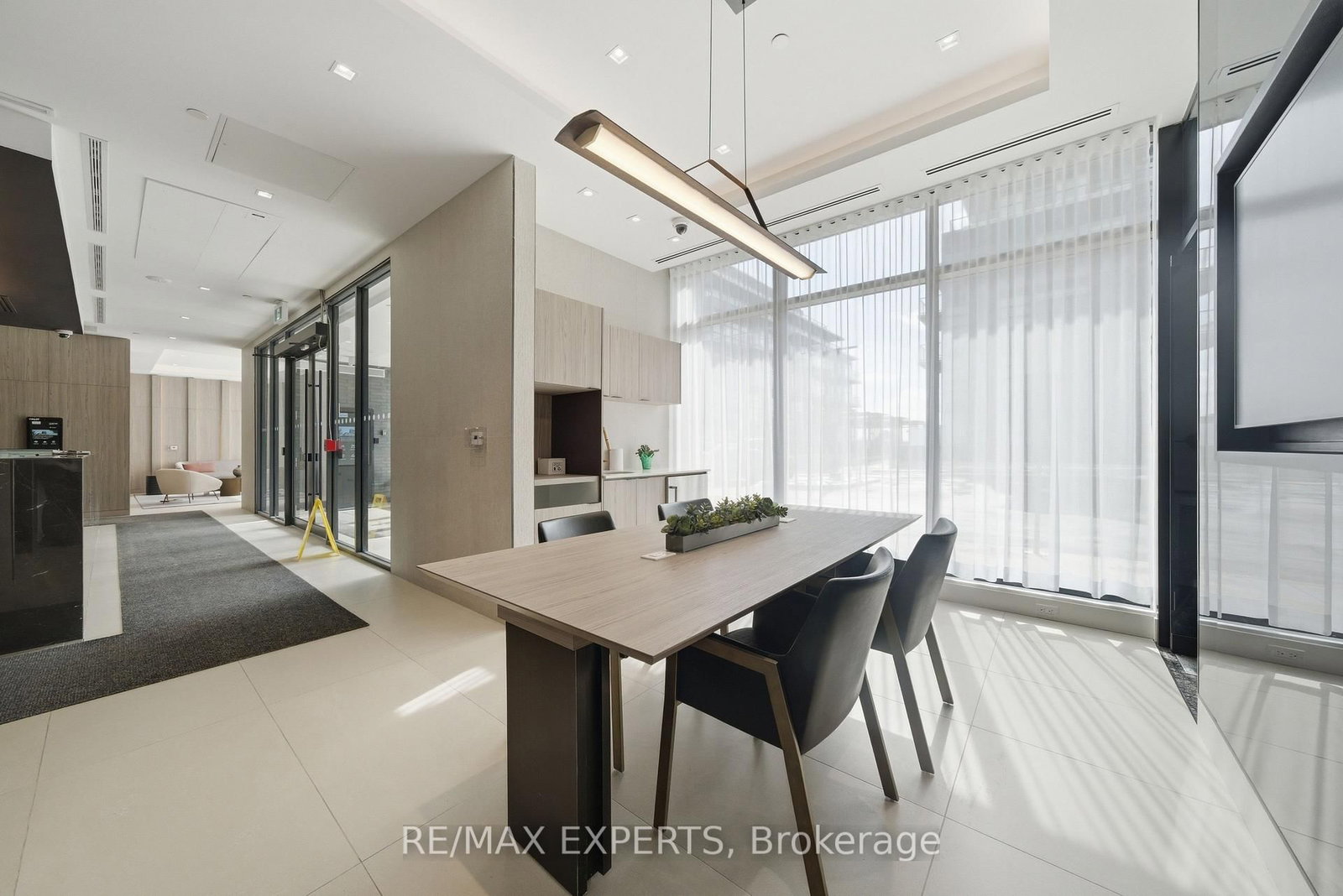 Condo for sale at 334-1614 Charles Street, Whitby, Ontario, L1N 1B9 - Port Whitby - MLS: E12909020