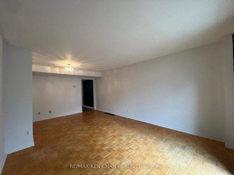 85 Blake St, Toronto, M4J 3E2 | Image 3