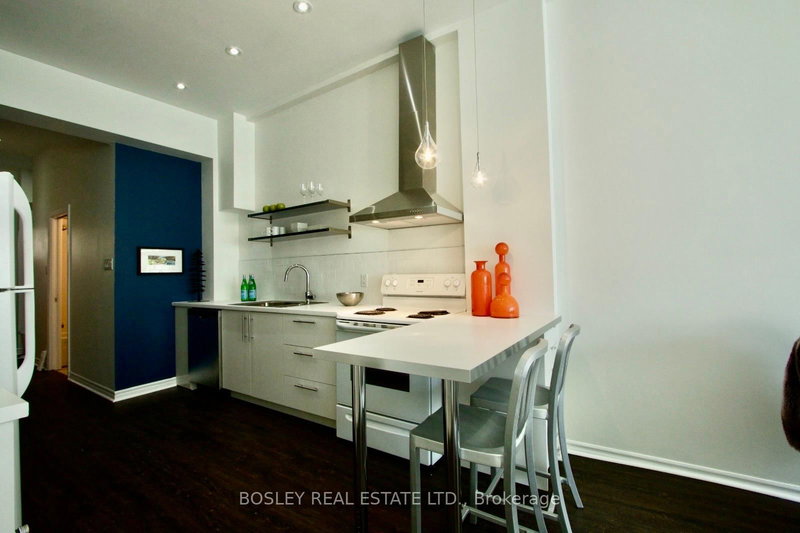 1 - 866 Broadview Ave, Toronto, M4K 2R1 | Image 3