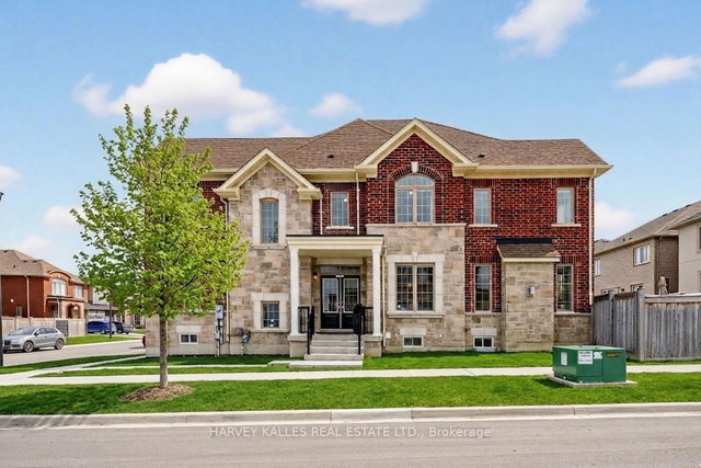 1002 Kingpeak Crescent