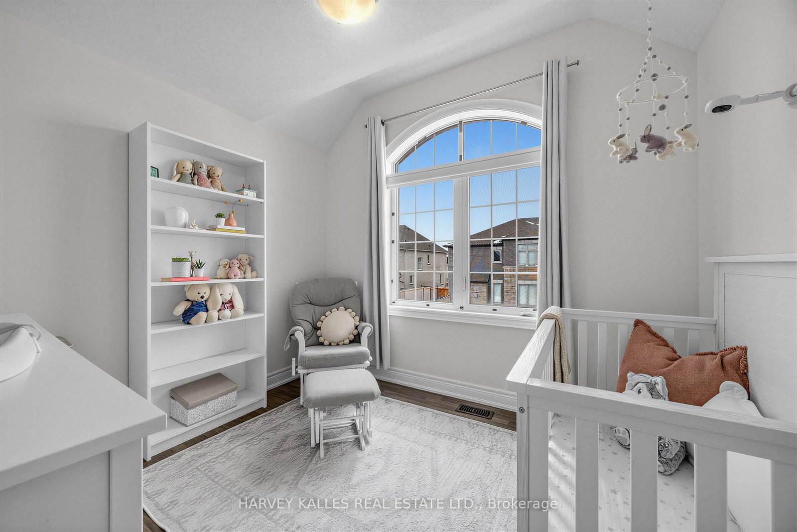 Detached House for sale at 1002 Kingpeak Crescent, Pickering, Ontario, L1X 0H3 - Rural Pickering - MLS: E12910342