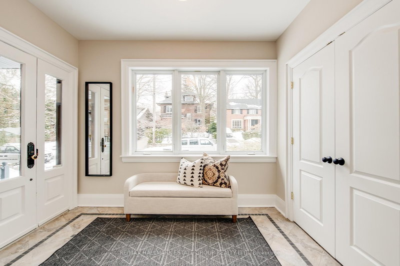 25 Neville Park Blvd, Toronto, M4E 3P5 | Image 3