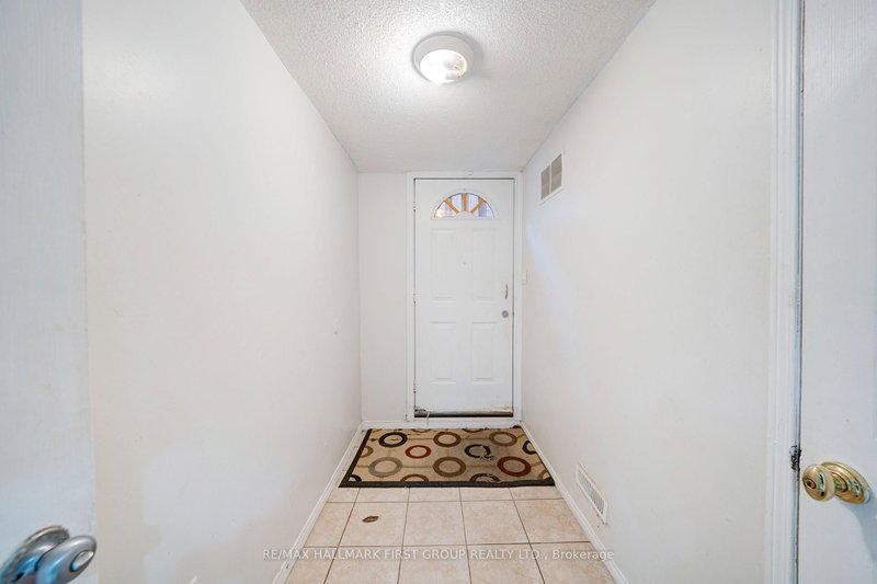 5 Claresholme Dr, Toronto, M1C 4Z9 | Image 3