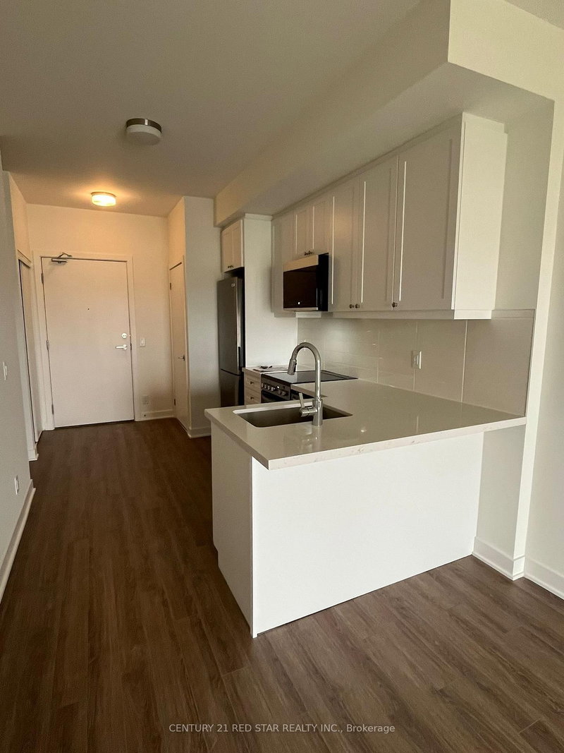home for lease on 608-51 Clarington Boulevard