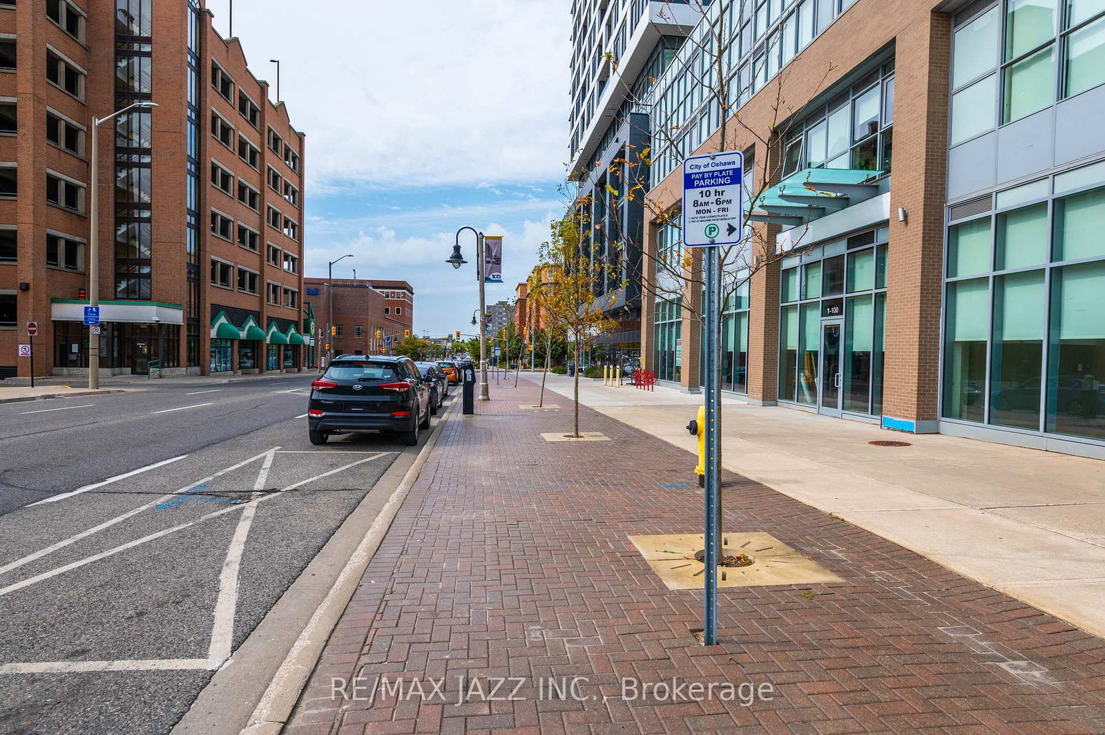 100 Bond Street E, Unit 1B - Photo 3