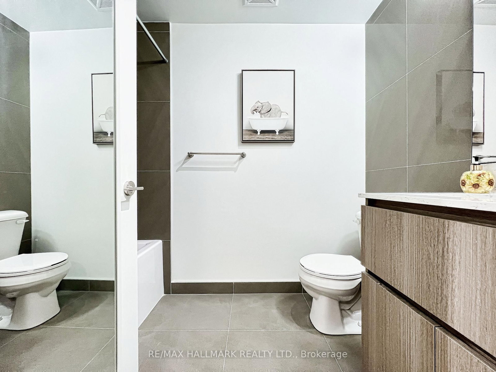 Condo for sale at 721-30 Baseball Place, Toronto, Ontario, M4M 0E8 - South Riverdale - MLS: E12911670