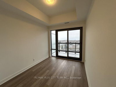 702-51 Clarington Boulevard, Clarington, Ontario image-0-4