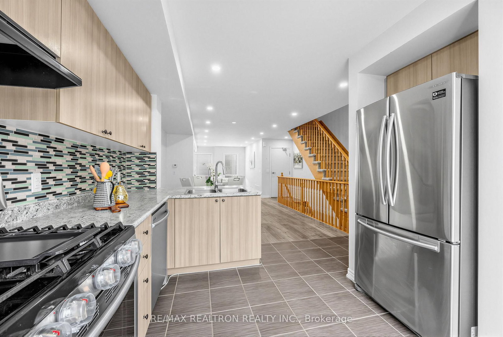 Townhouse for sale at 35-2500 Hill Rise Court, Oshawa, Ontario, L1L 0W2 - Windfields - MLS: E12912080