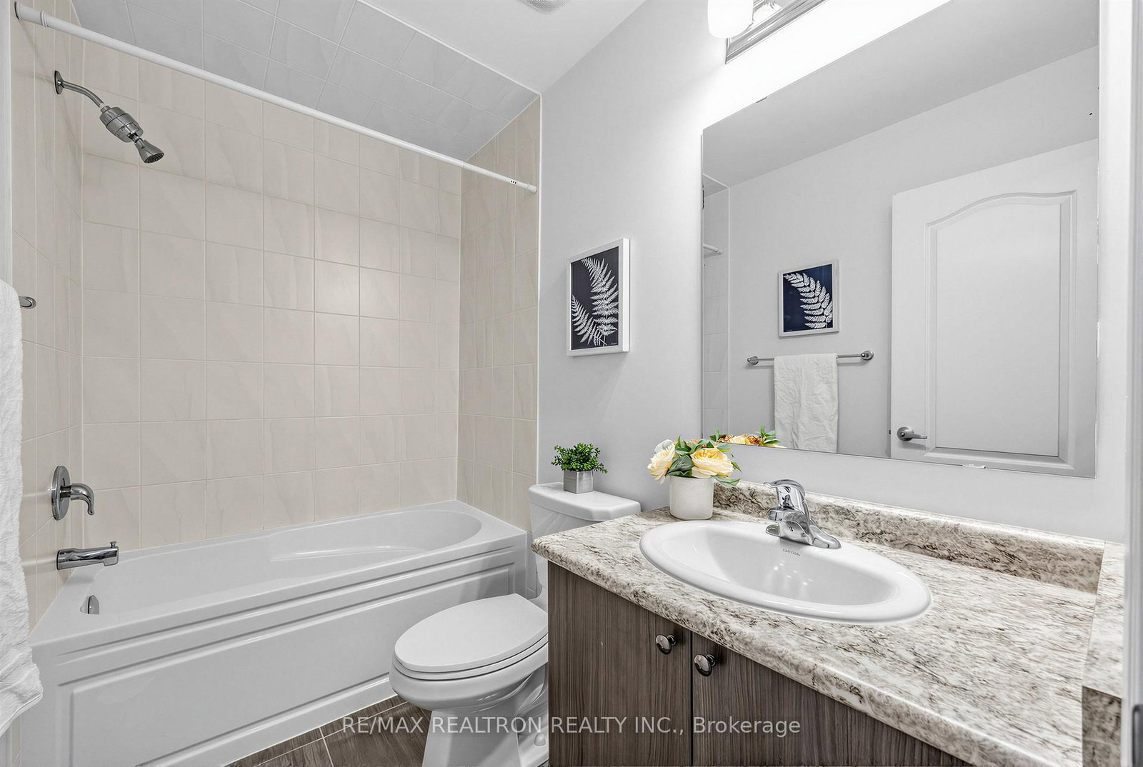 Townhouse for sale at 35-2500 Hill Rise Court, Oshawa, Ontario, L1L 0W2 - Windfields - MLS: E12912080