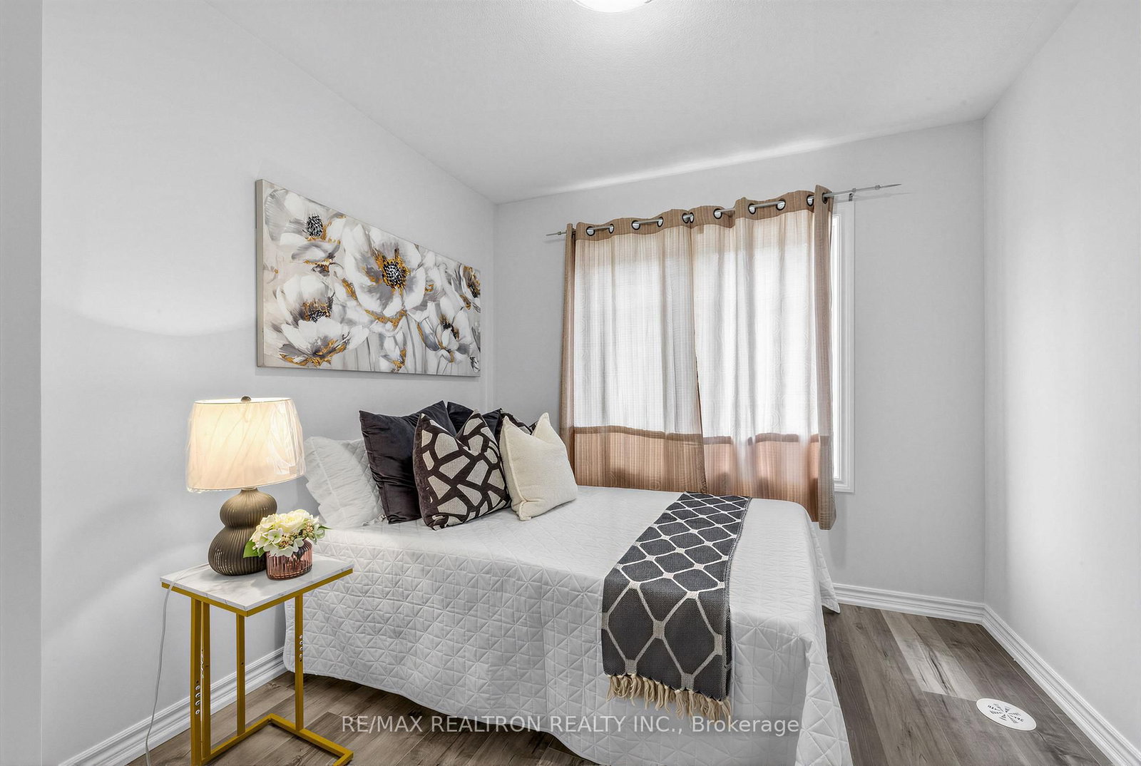 Townhouse for sale at 35-2500 Hill Rise Court, Oshawa, Ontario, L1L 0W2 - Windfields - MLS: E12912080