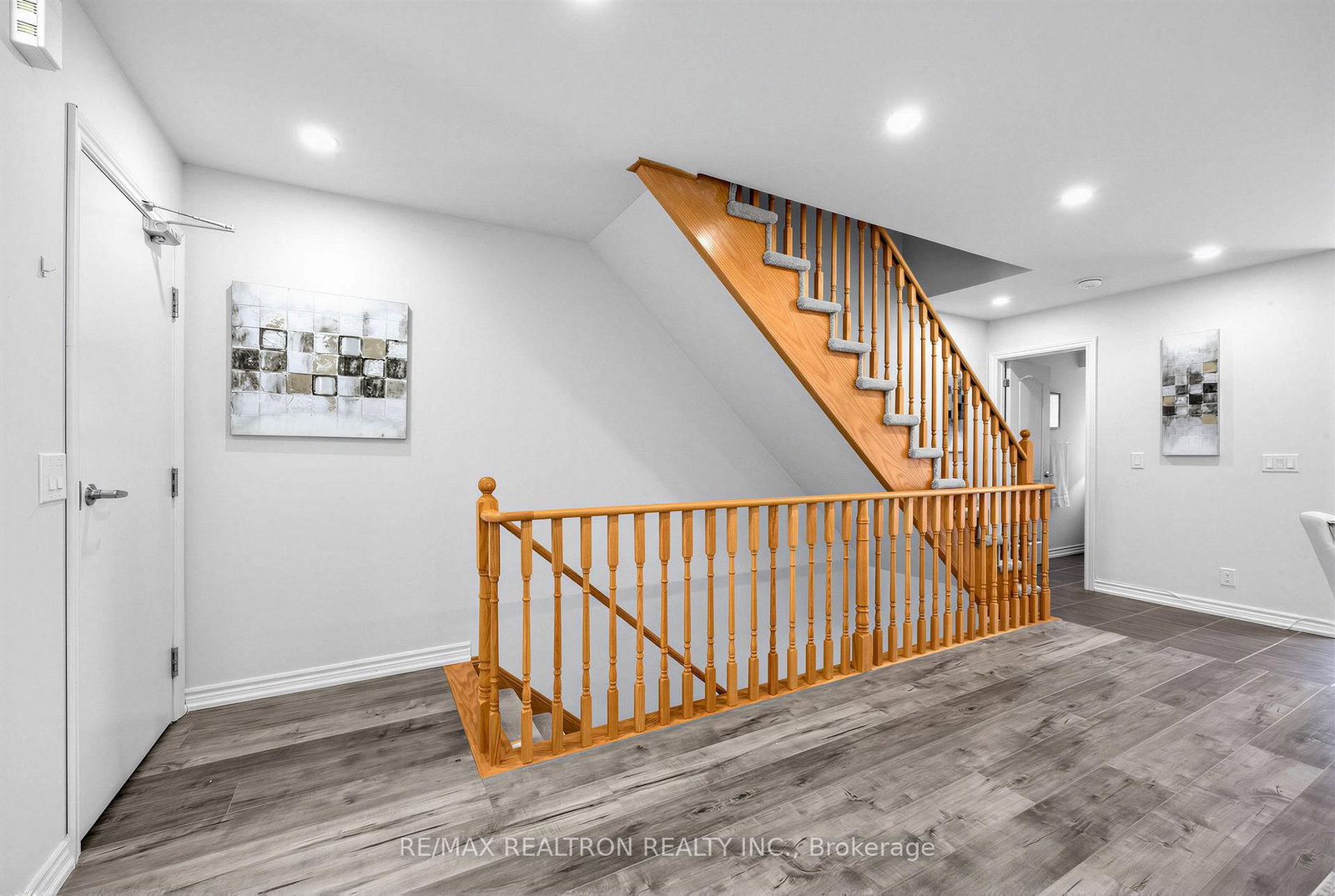 Townhouse for sale at 35-2500 Hill Rise Court, Oshawa, Ontario, L1L 0W2 - Windfields - MLS: E12912080