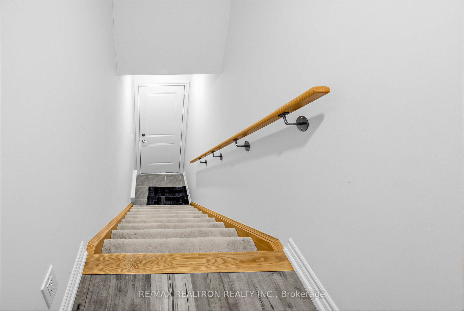 Townhouse for sale at 35-2500 Hill Rise Court, Oshawa, Ontario, L1L 0W2 - Windfields - MLS: E12912080