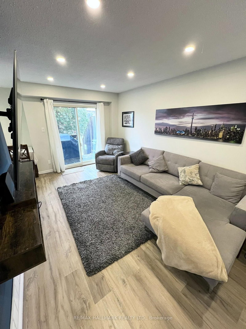 34 - 15 Guildwood Pkwy, Toronto, M1E 4Y8 | Image 2