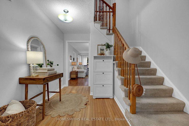 787 Bennett Crescent