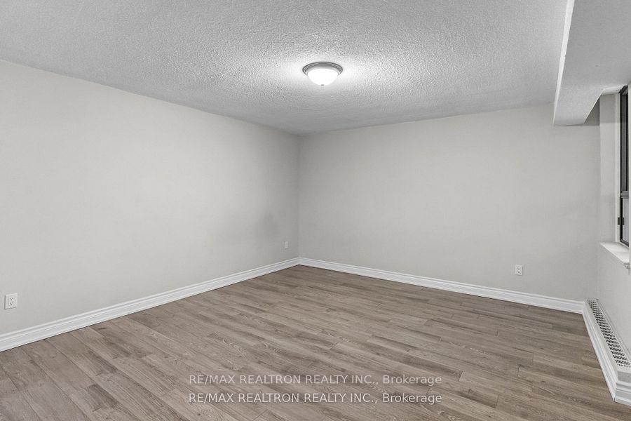 Condo for sale at 910-100 Wingarden Court, Toronto, Ontario, M1B 2P4 - Malvern - MLS: E12913220